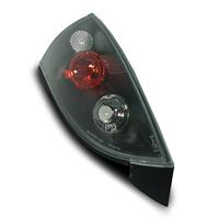 Feux arri�re, Ford Focus 11/98-09/04, 3/5 portes, lisse/fond noir