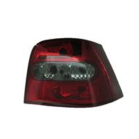 1 Satz (links, rechts)  R�ckleuchten Klarglas / Rot - Schwarz, VW Golf IV 97-03