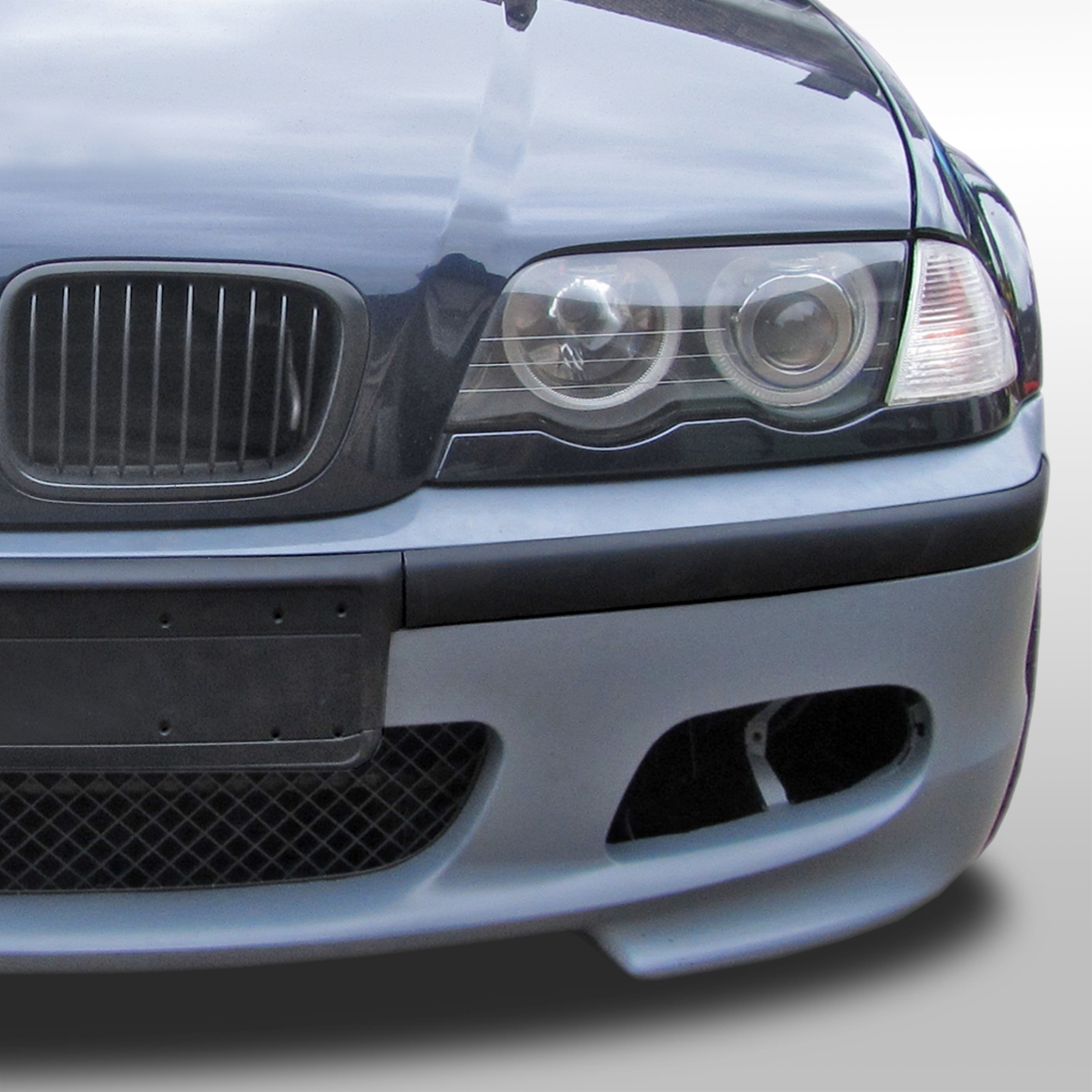 Frontstoßstange im Sport-Design passend für BMW 3er E46 Limousine und  Touring Baujahr 1998 - 2005