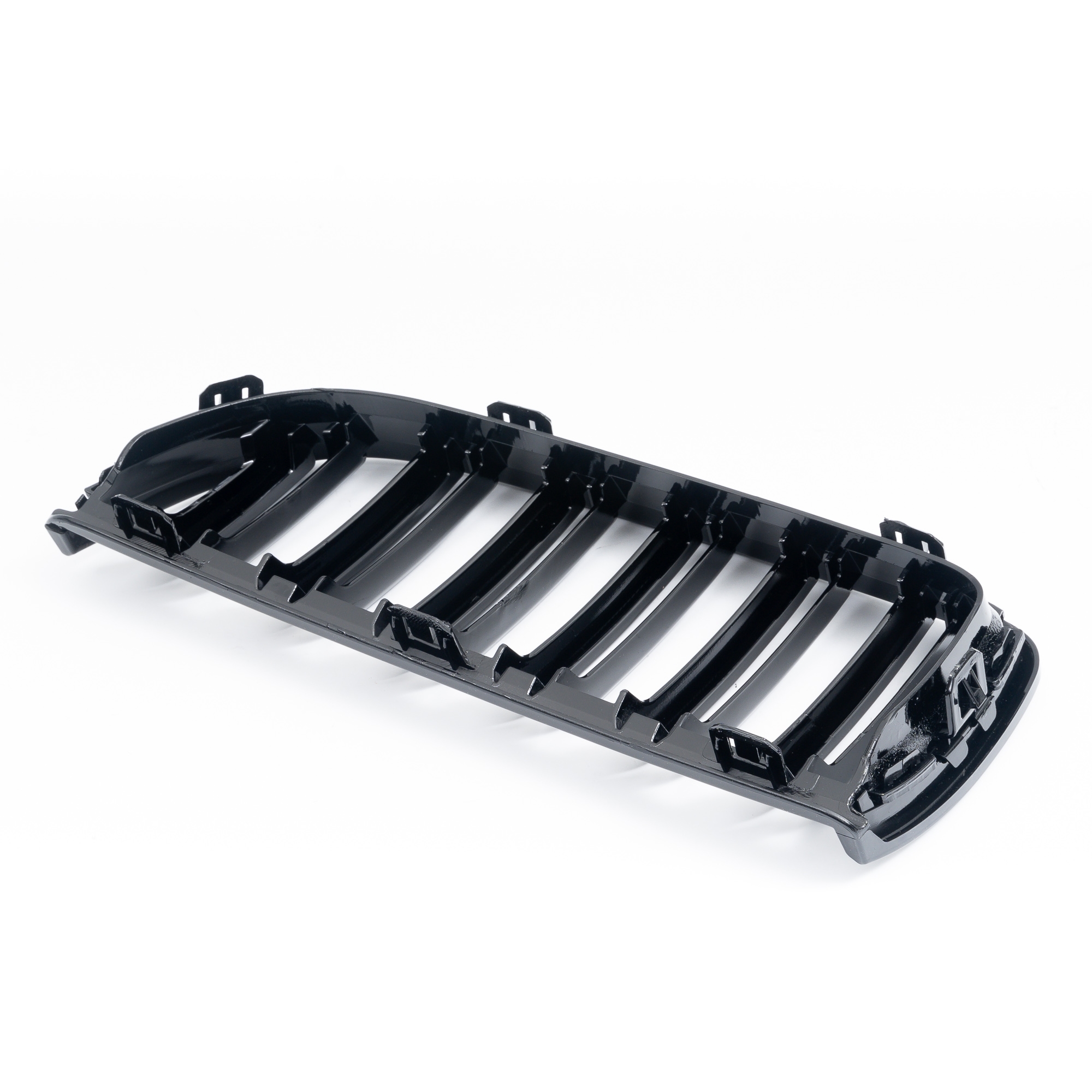 Topeltliistudega iluvõre, läikivmust – BMW 3. seeria E90 2005–2008
