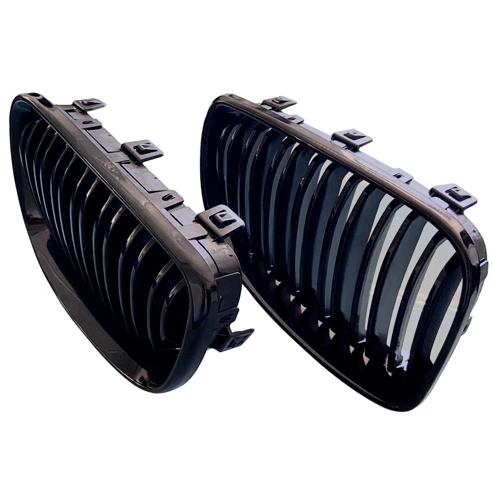 Double-slat grille, gloss black – BMW 1 Series E87 2007–2011; BMW 1 Series E82 coupe; BMW 1 Series E88 convertible