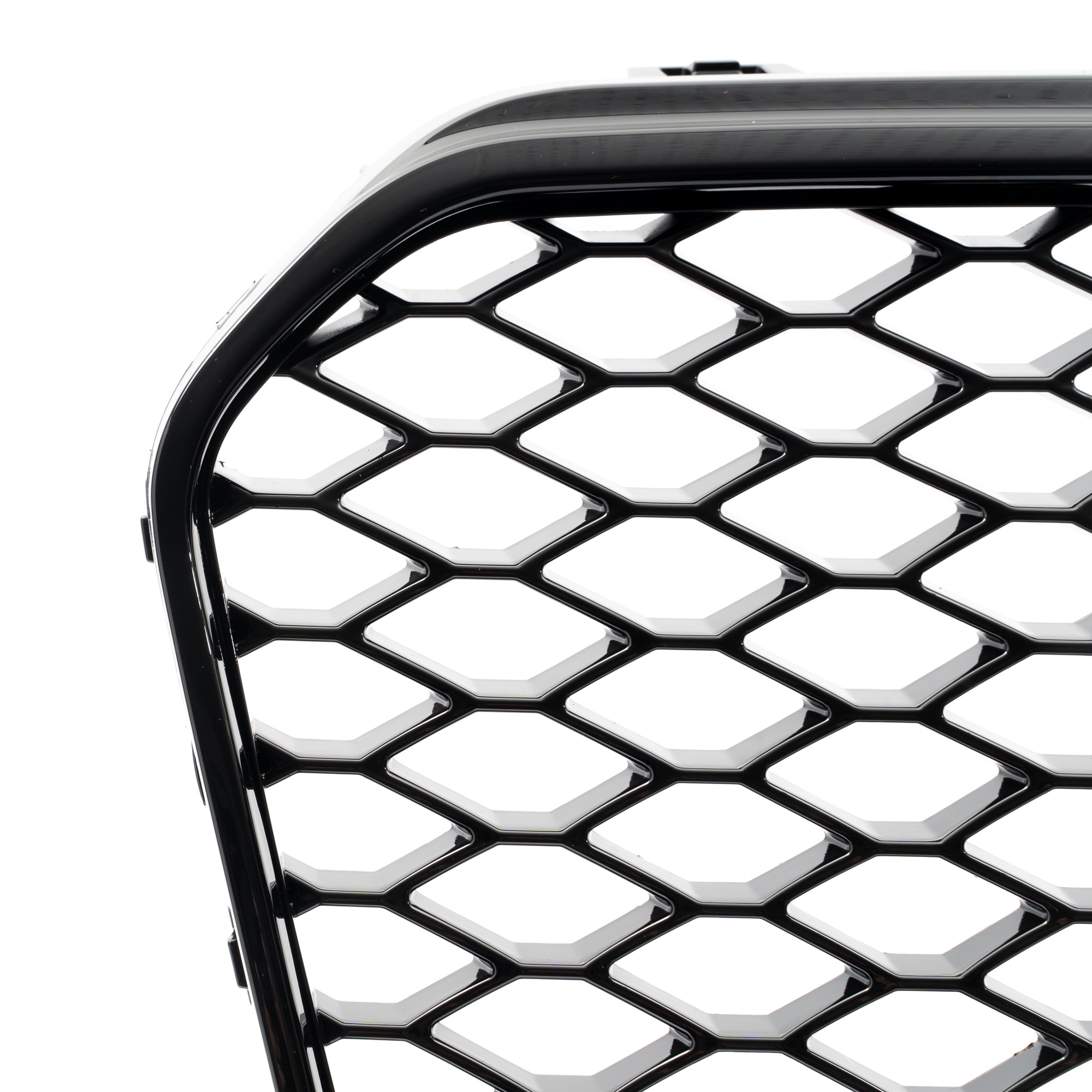 Iluvõre, läikivmust, ilma embleemita – Audi A5 8F 2013–2016
