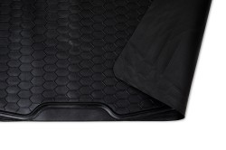 Tapis de coffre universel, Dimensions: 108 x 140 cm, Couleur: noir, Matériel: PVC, individuellement découpable