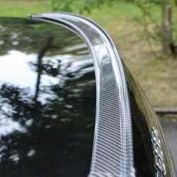 Kofferraumspoiler Heckspoiler Lippe Spoiler, Carbon Look, selbstklebend passend für Universal